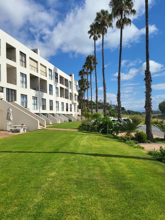 13 At Santos Apartment Mossel Bay Exterior foto